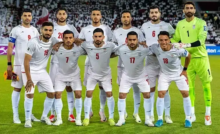 إيران تطالب FIFA