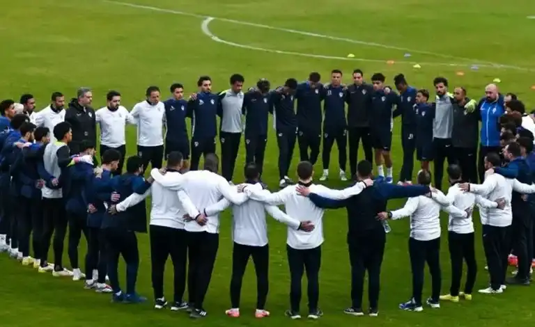 لاعبًا ينتظرون حسم