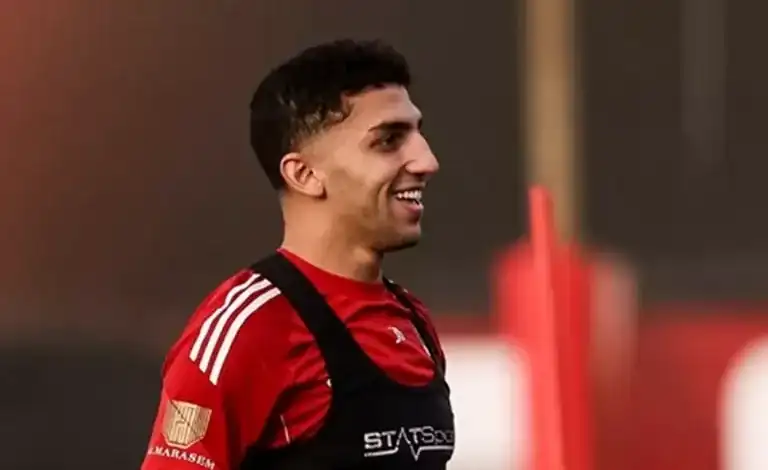 عرض الأهلي لتجديد