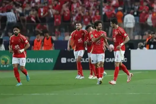 نجم الأهلي, انتقال لاعب الأهلي, القلعة الحمراء