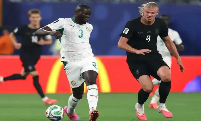 في كأس العالم العمل لا ينتظر.. حكاية مصور السنغال الذي صنع المستحيل بعد رفض تأشيرته