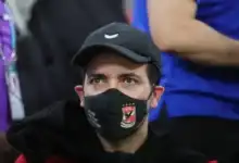 أبو تريكة يبكي فرحًا بمصر