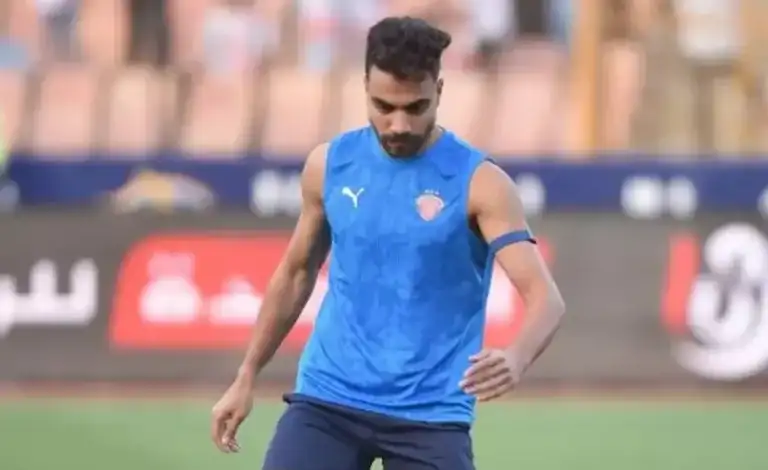 لاعب Ceramica: نحن