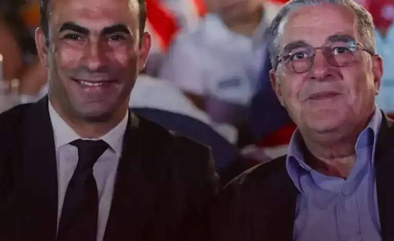 تعديل منصب وعودة