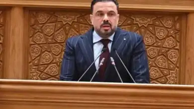 رياضة البرلمان: هبوط
