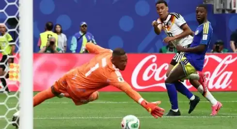 فوز كاسح لألمانيا