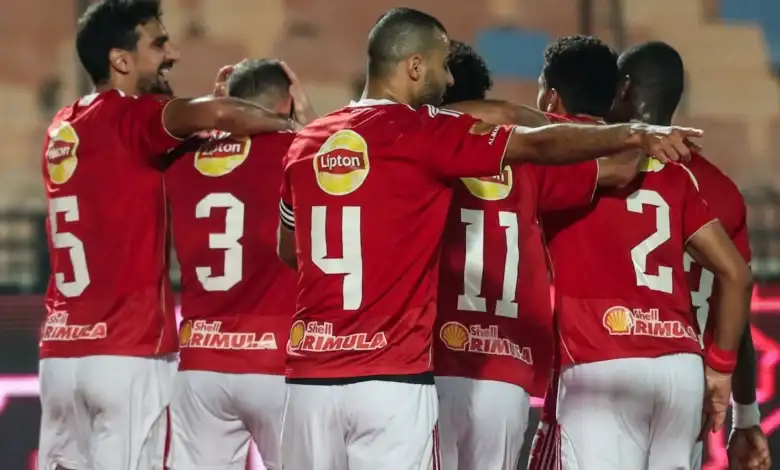 الأهلي, تخفيض العقود, أحمد شوبير