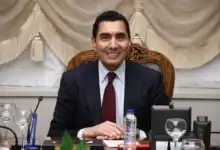 جوهر نبيل يتخذ