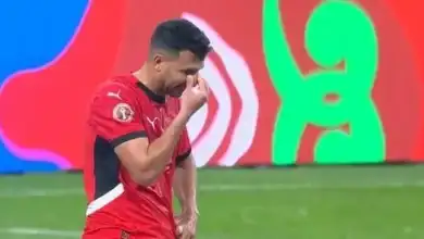 محمود حسن تريزيجيه, انتقال الرياض السعودي, مغادرة الأهلي