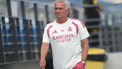 لفتة إنسانية من مورينيو تجاه الصحفيين في مران ريال مدريد بسبب حرارة الجو
