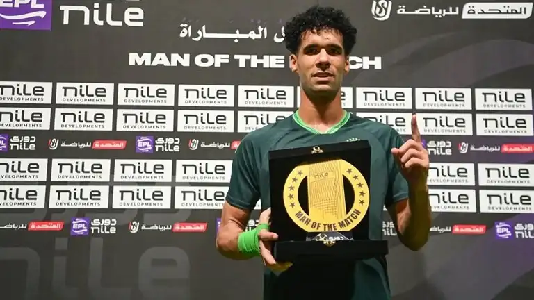 مصطفى إبراهيم الأهلي, صفقات الأهلي الصيفية, تعزيز الدفاع