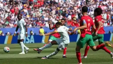 فرنسا تتأهل إلى