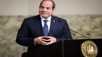 ما هو الوسام الذي قدمه الرئيس السيسي للاعبي منتخب مصر؟