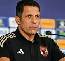 الأهلي, الحسين عموتة, رحيل نجم الأهلي