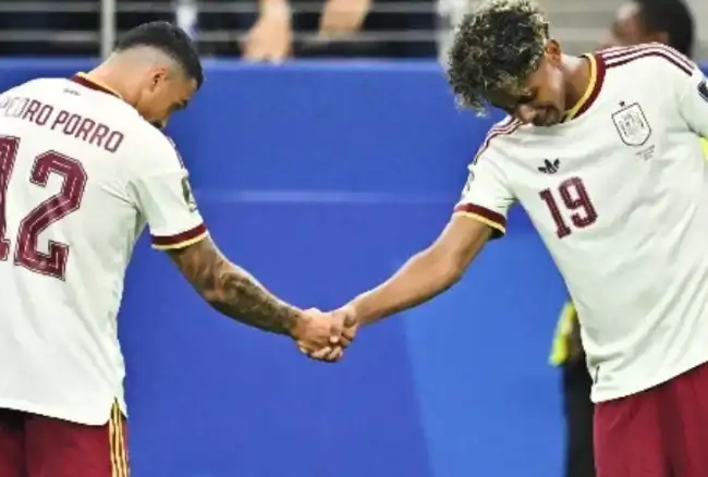 تشكيل أسبانيا, نهائي كأس العالم, مباراة الأرجنتين