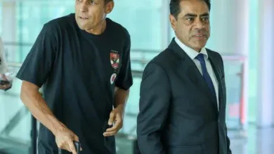 الحسين عموتة, تدريبات الأهلي, تعديل مركز لاعب