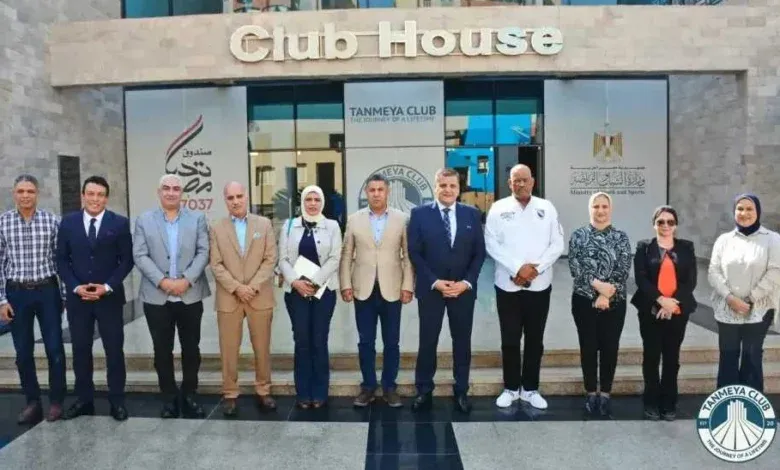 المدينة الشبابية والرياضية بالأسمرات, مصطفى زمزم, مجلس أمناء