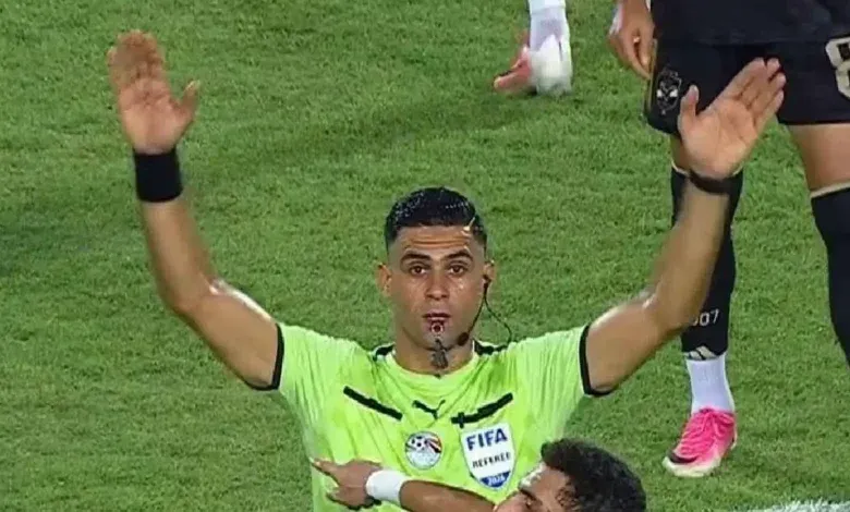 الحكم محمد معروف, طرد علي محمود, الأهلي وزد